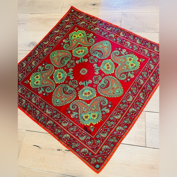 PAOLI Paisley Floral Scarf Red Yellow 27”x27” Made in Japan - Picture 8 of 13